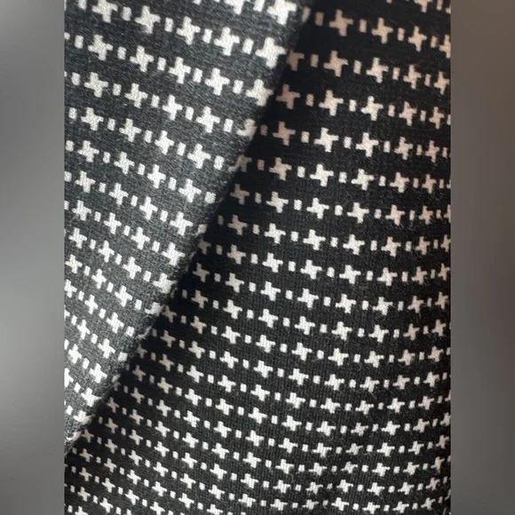 Amanda & Chelsea Classic Black and White Blazer m - Picture 6 of 8